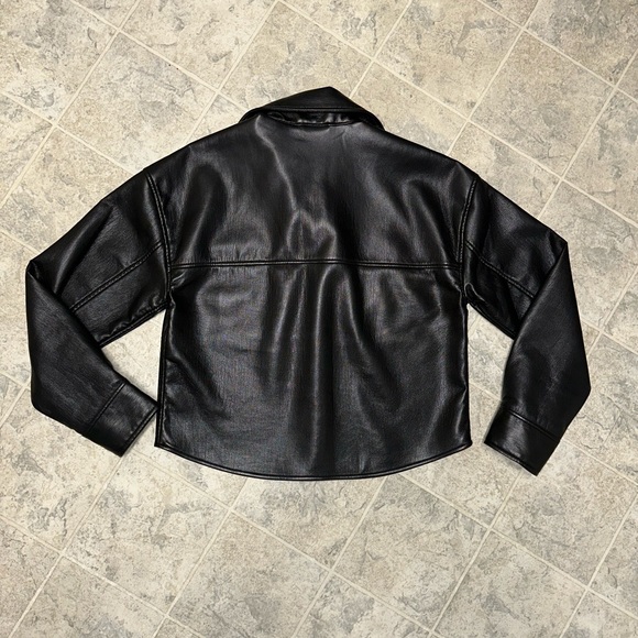 Cropped Babaton Pelli Jacket/Top - Picture 2 of 3